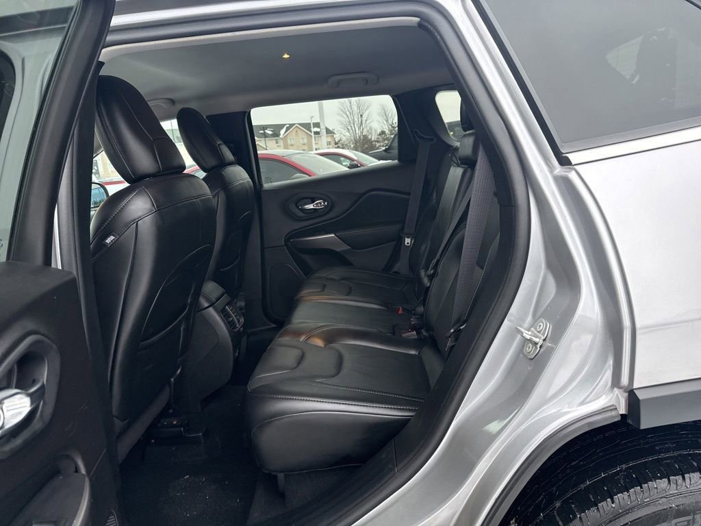 Used 2021 Jeep Cherokee Latitude Lux image 54