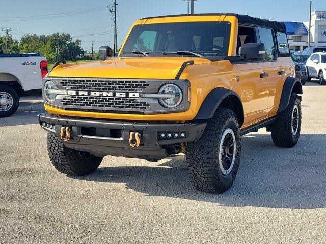 Certified 2022 Ford Bronco Badlands AWD/4WD image 3