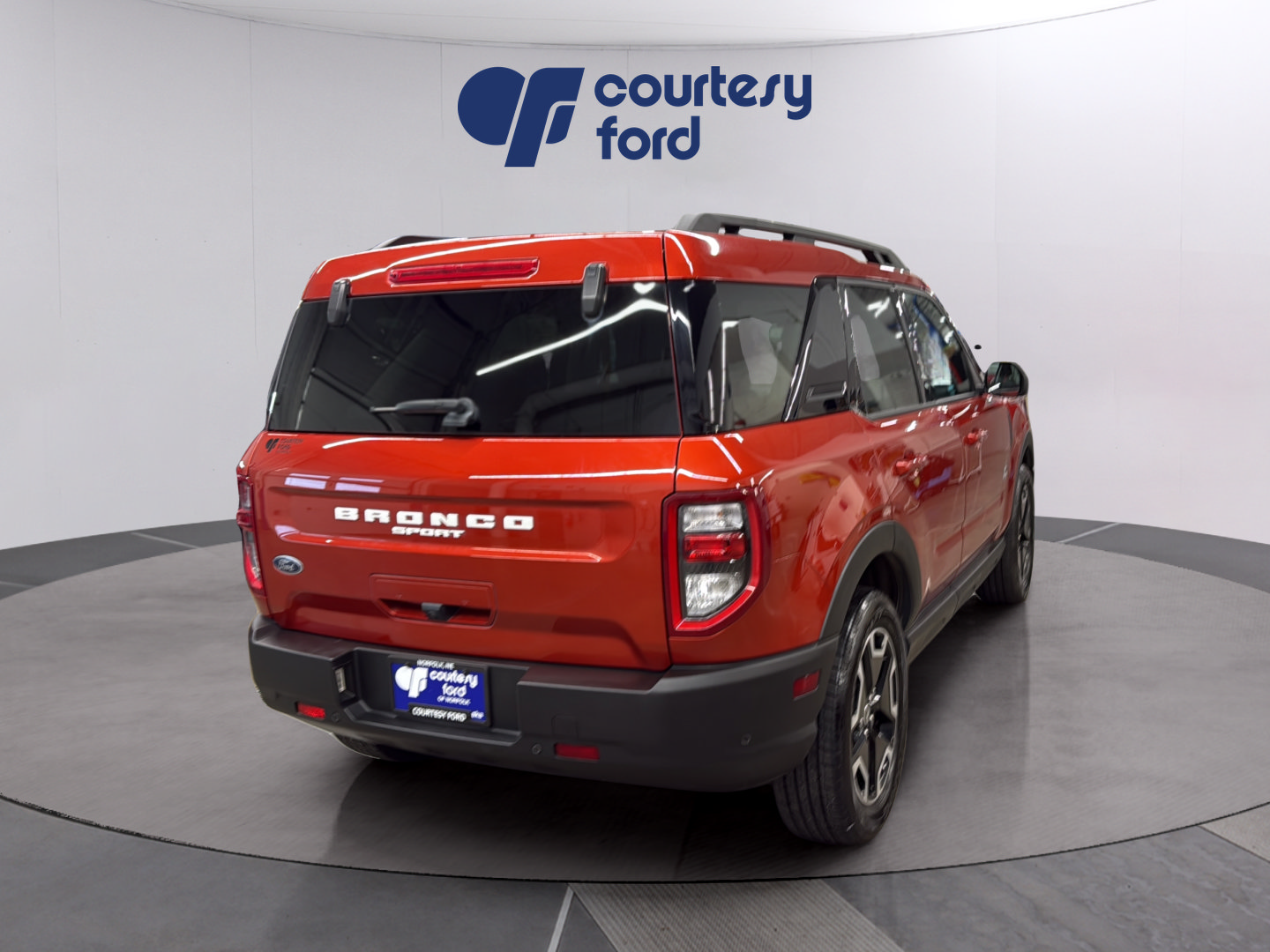 Certified 2023 Ford Bronco Sport Outer Banks AWD/4WD image 7