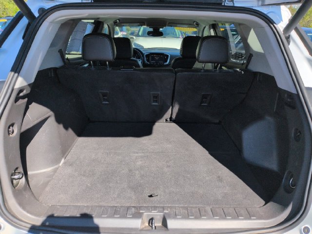 Used 2022 GMC Terrain SLT FWD image 19