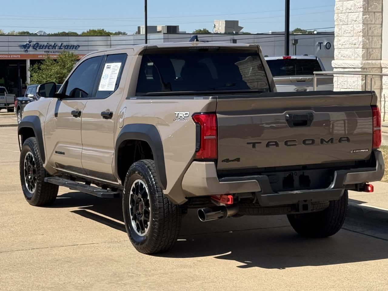 Used 2026 Toyota Tacoma TRD Off-Road AWD/4WD image 5