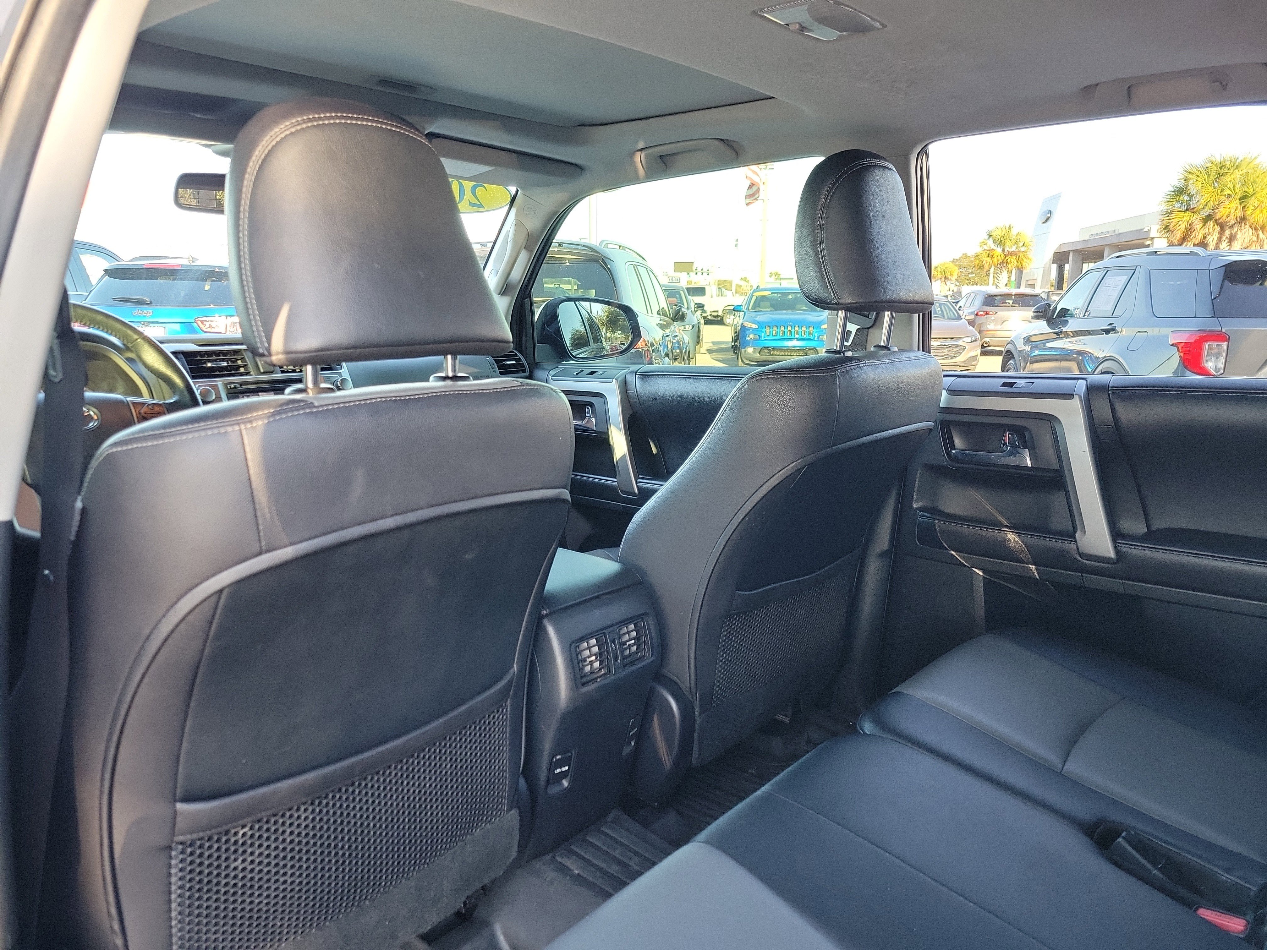 Used 2017 Toyota 4Runner SR5 image 22