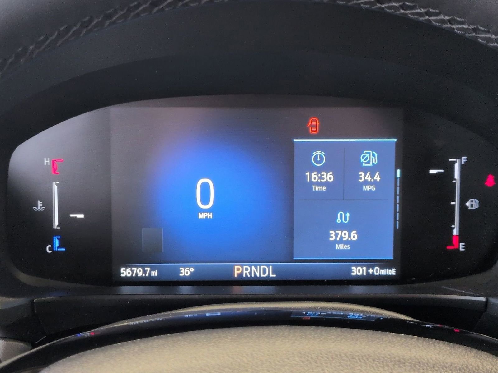 Certified 2025 Ford Escape SE image 36