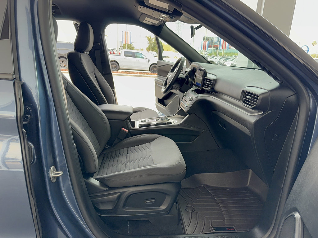 Certified 2020 Ford Explorer XLT AWD/4WD image 14