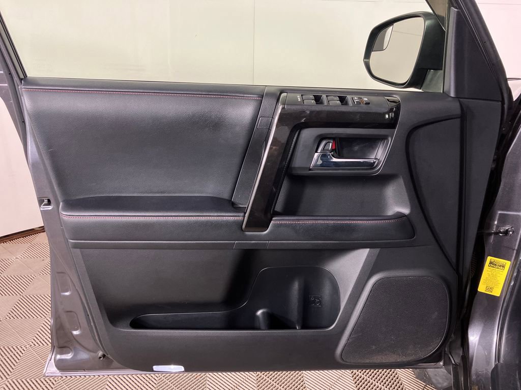 Used 2021 Toyota 4Runner TRD Off-Road image 21