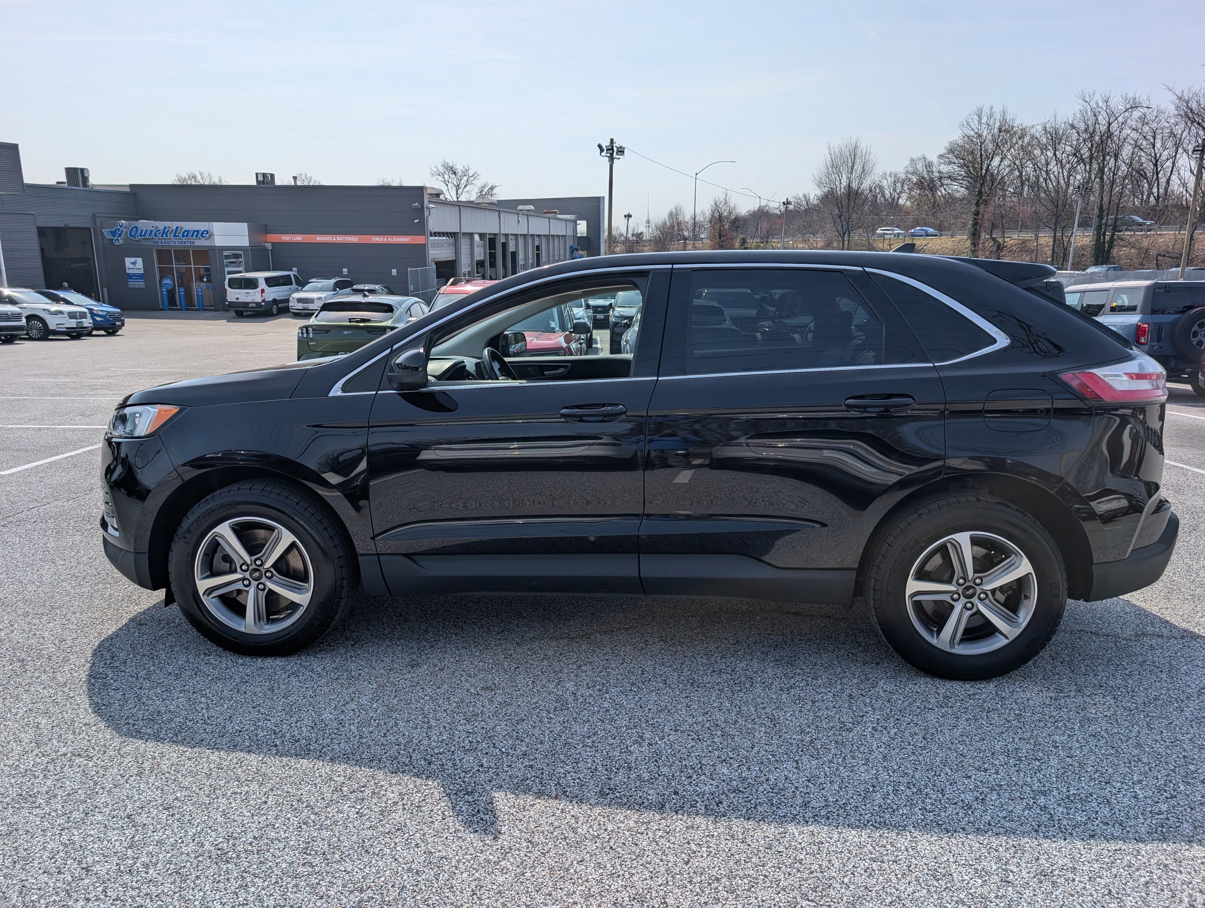 Certified 2023 Ford Edge SEL w/ Convenience Package image 6