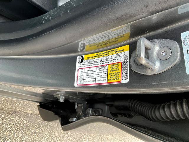 Certified 2025 Ford Escape Platinum AWD/4WD image 21