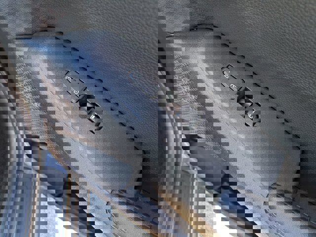 Used 2021 Kia Seltos EX image 35