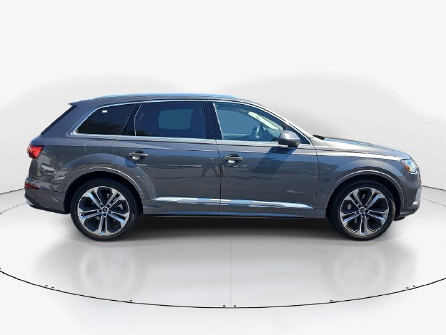 Used 2020 Audi Q7 3.0T Prestige AWD/4WD image 2