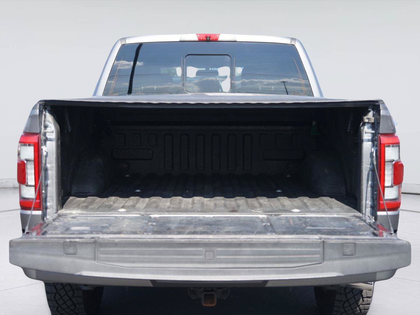 Certified 2022 Ford F150 XLT w/ Equipment Group 302A High AWD/4WD image 31