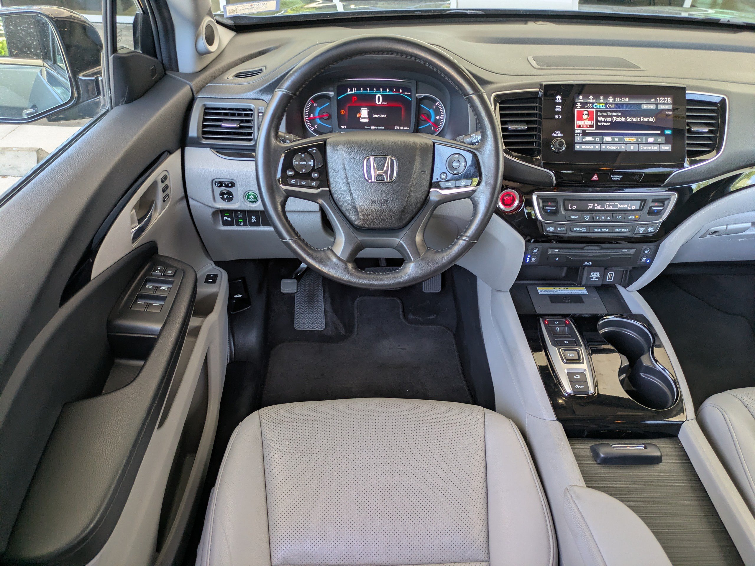 Used 2021 Honda Pilot Elite image 18