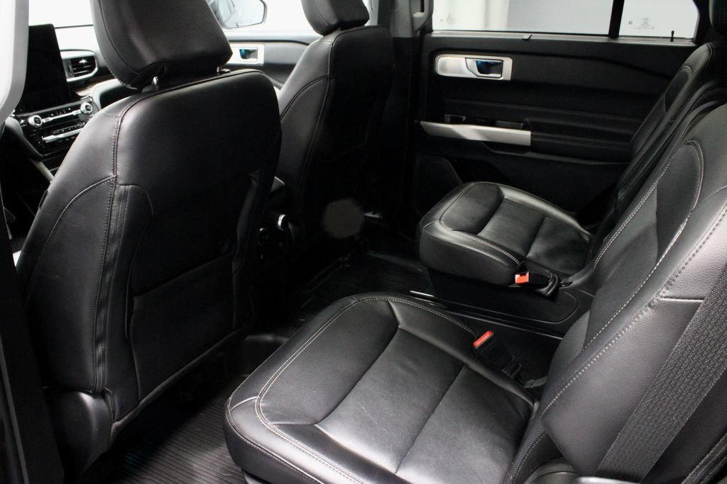 Certified 2023 Ford Explorer Limited w/ Limited Technology Package AWD/4WD image 20