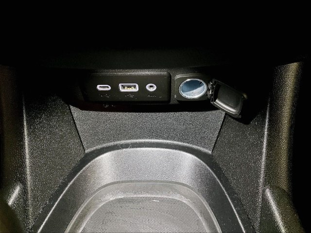 Used 2022 Chevrolet Malibu RS FWD image 31