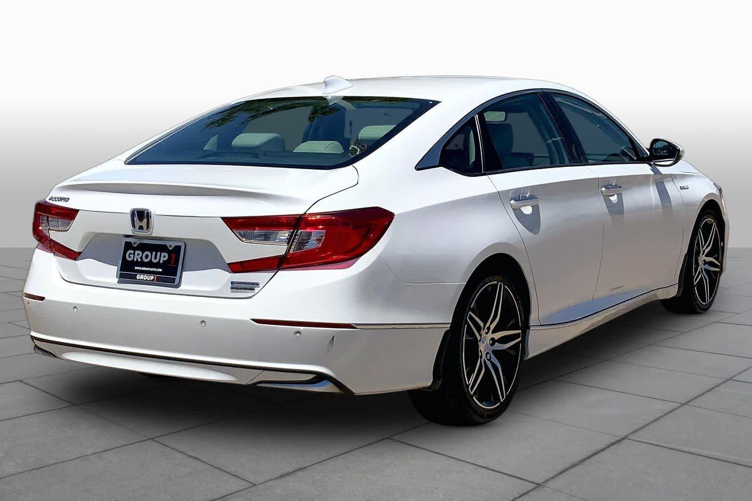 Used 2021 Honda Accord Touring image 13