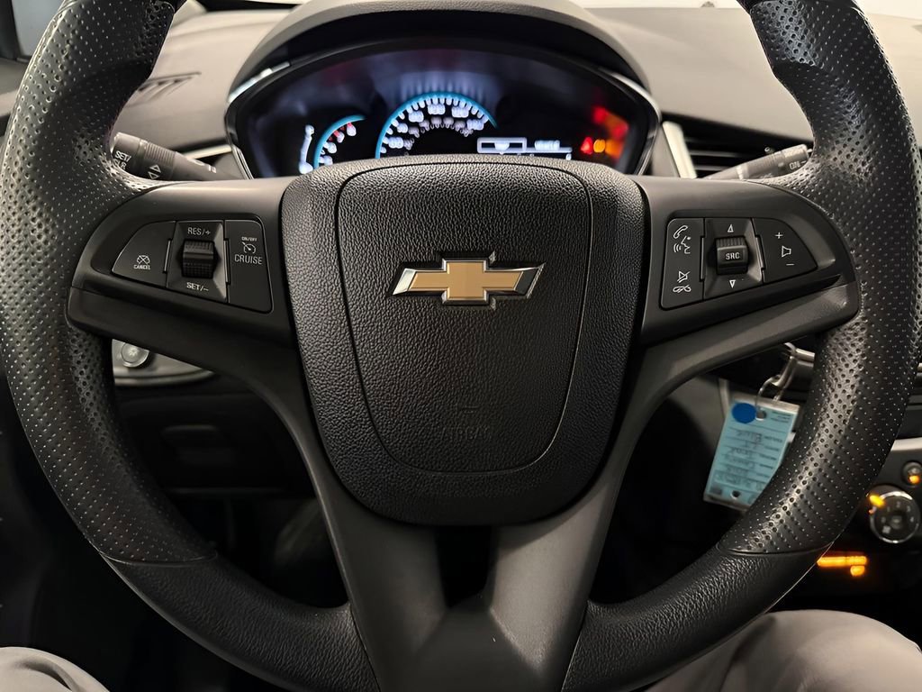 Used 2018 Chevrolet Trax LT image 18