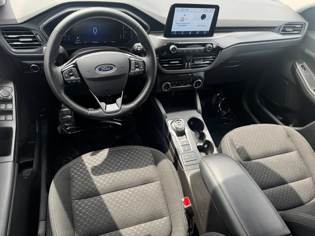 Certified 2024 Ford Escape Active AWD/4WD image 10