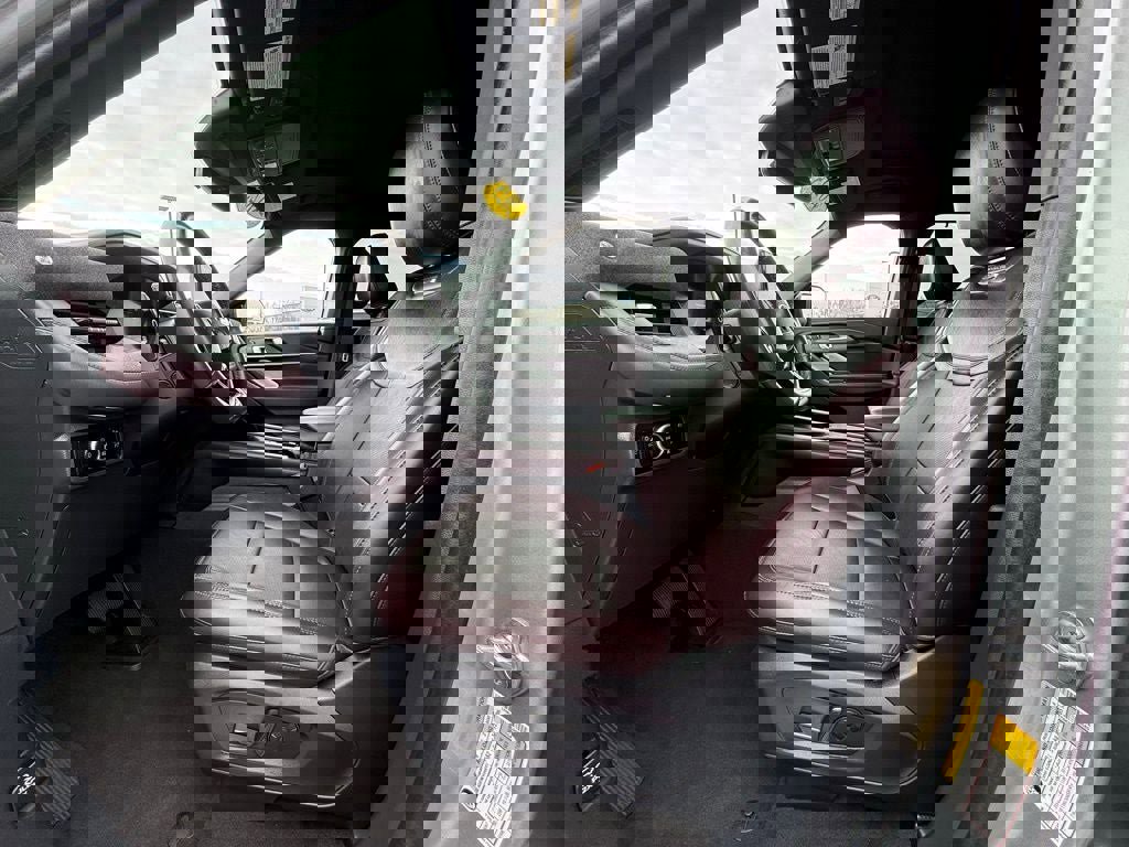 Certified 2025 Ford Explorer Platinum image 20