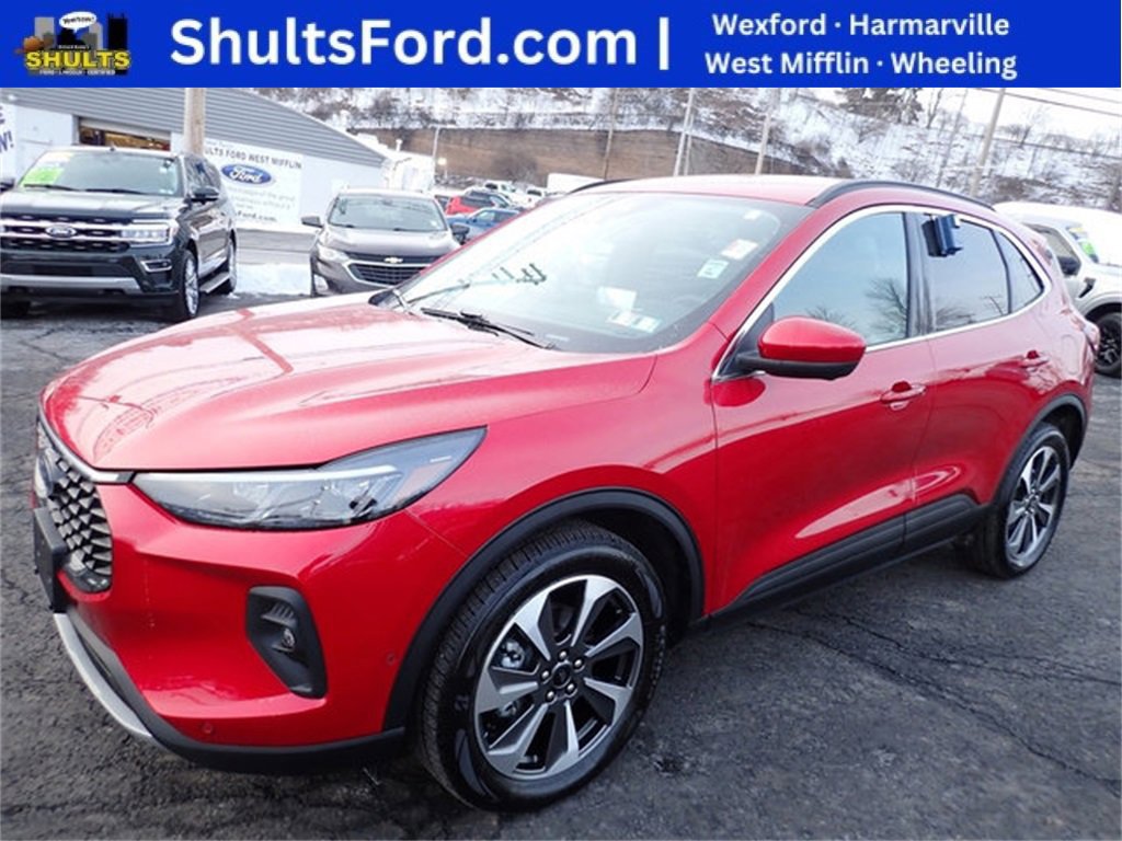 Certified 2024 Ford Escape Platinum w/ Premium Technology Package image 7