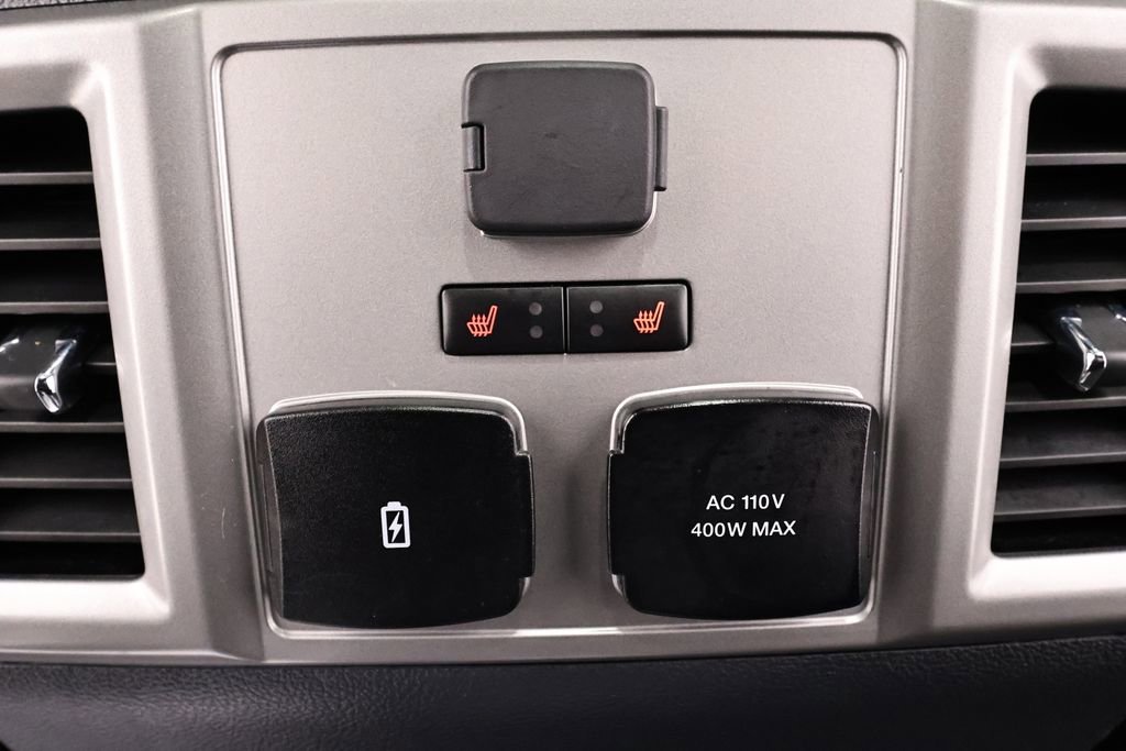 Certified 2022 Ford F350 Lariat w/ Tremor Off-Road Package image 15