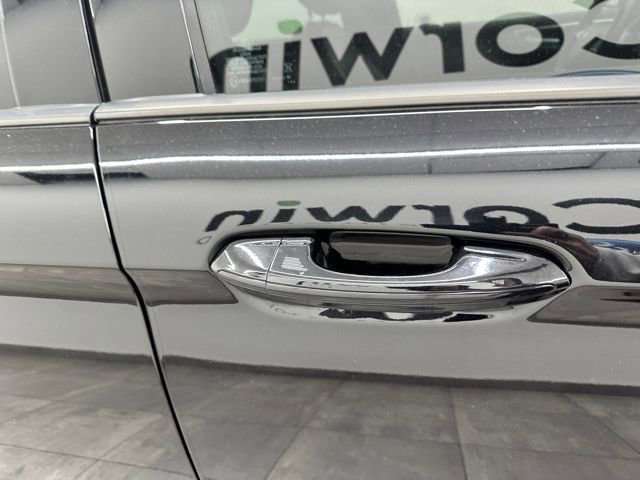 Certified 2024 Ford Edge ST-Line image 9