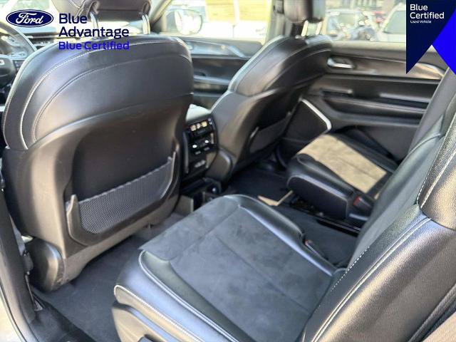 Used 2021 Jeep Grand Cherokee L Laredo RWD image 12