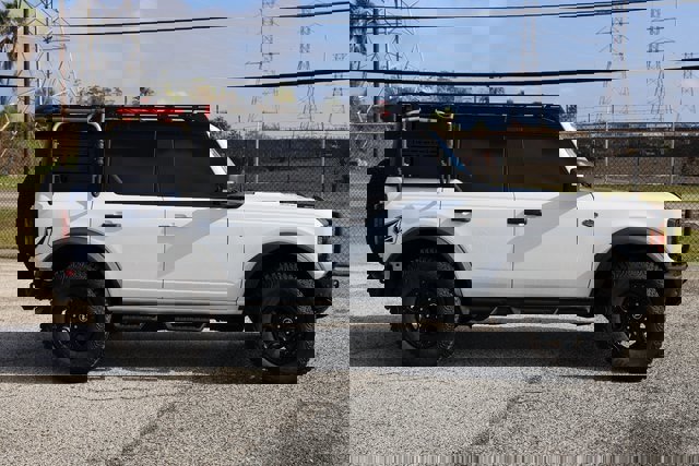 Certified 2024 Ford Bronco Wildtrak image 7