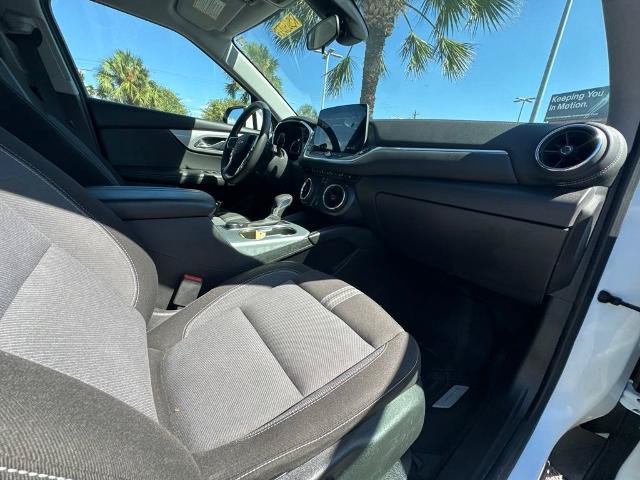 Used 2024 Chevrolet Blazer LT w/ Driver Confidence Package FWD image 23