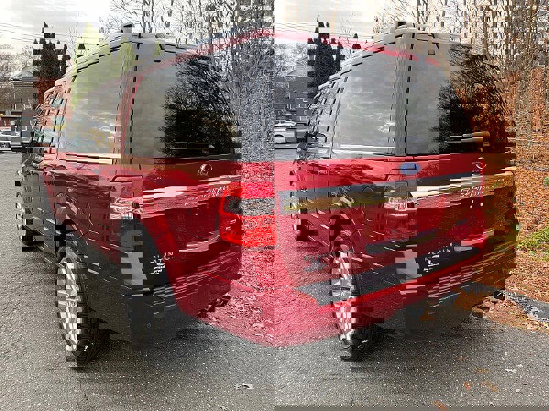 Certified 2017 Ford Expedition EL Platinum image 3