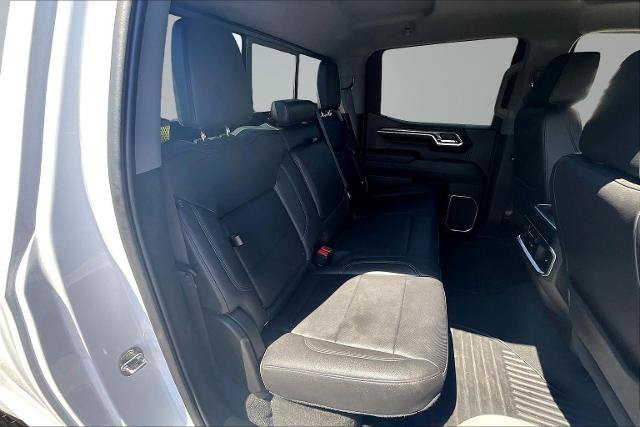 Used 2023 Chevrolet Silverado 1500 LTZ w/ LTZ Convenience Package II AWD/4WD image 28