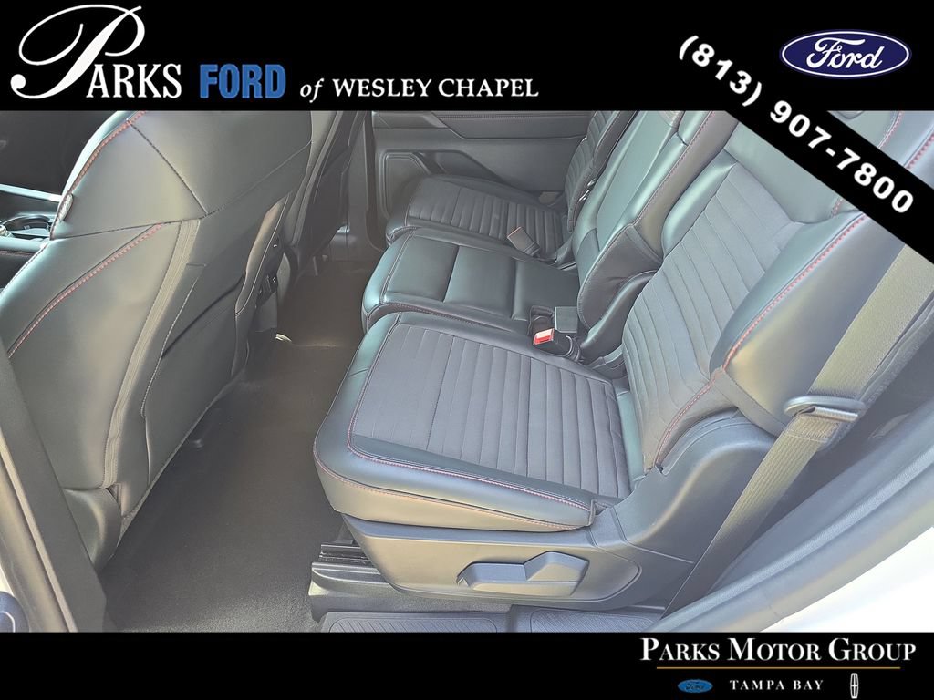 Certified 2025 Ford Explorer ST-Line w/ Premium Package RWD image 16