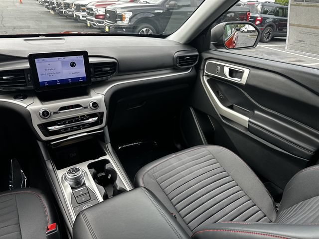 Certified 2023 Ford Explorer XLT AWD/4WD image 17
