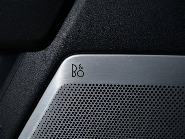 Certified 2023 Ford F150 Lariat w/ Equipment Group 502A High image 29