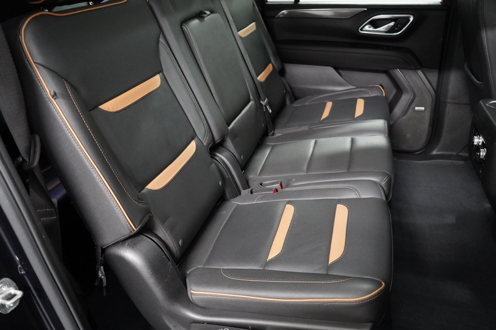 Used 2023 GMC Yukon XL AT4 AWD/4WD image 23