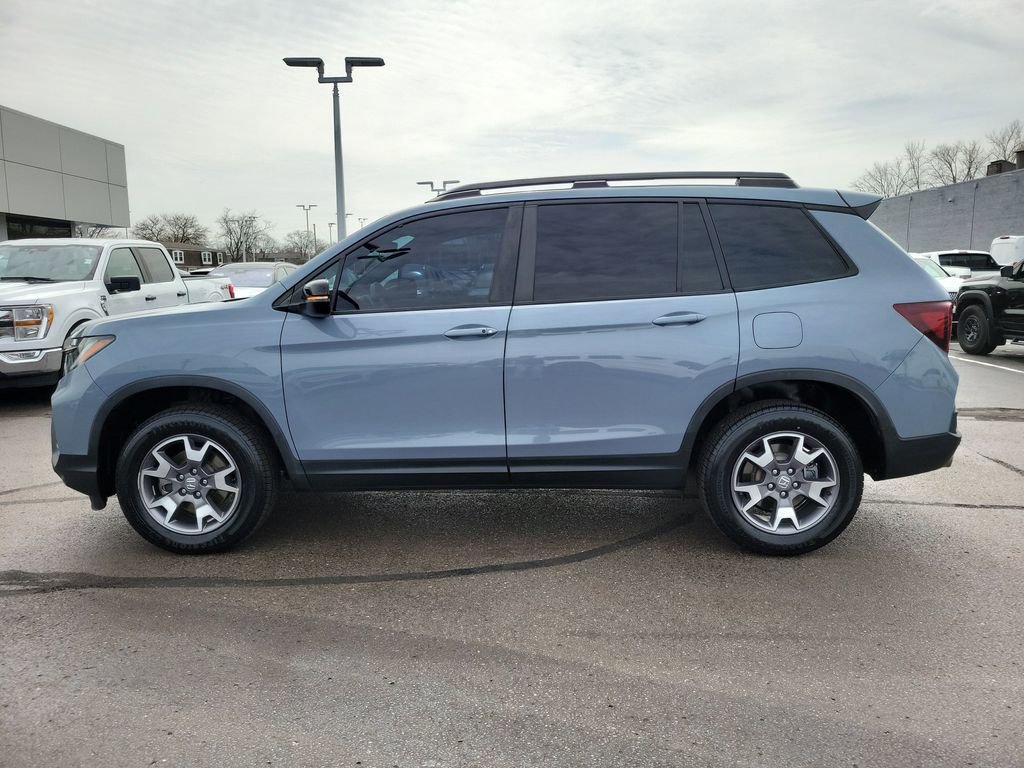 Used 2022 Honda Passport TrailSport image 7
