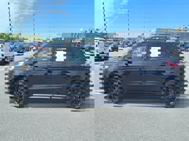 Certified 2024 Ford Edge ST-Line image 2