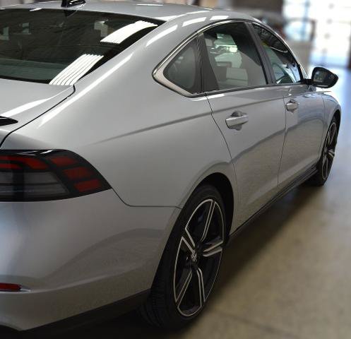 Used 2024 Honda Accord Sport image 7
