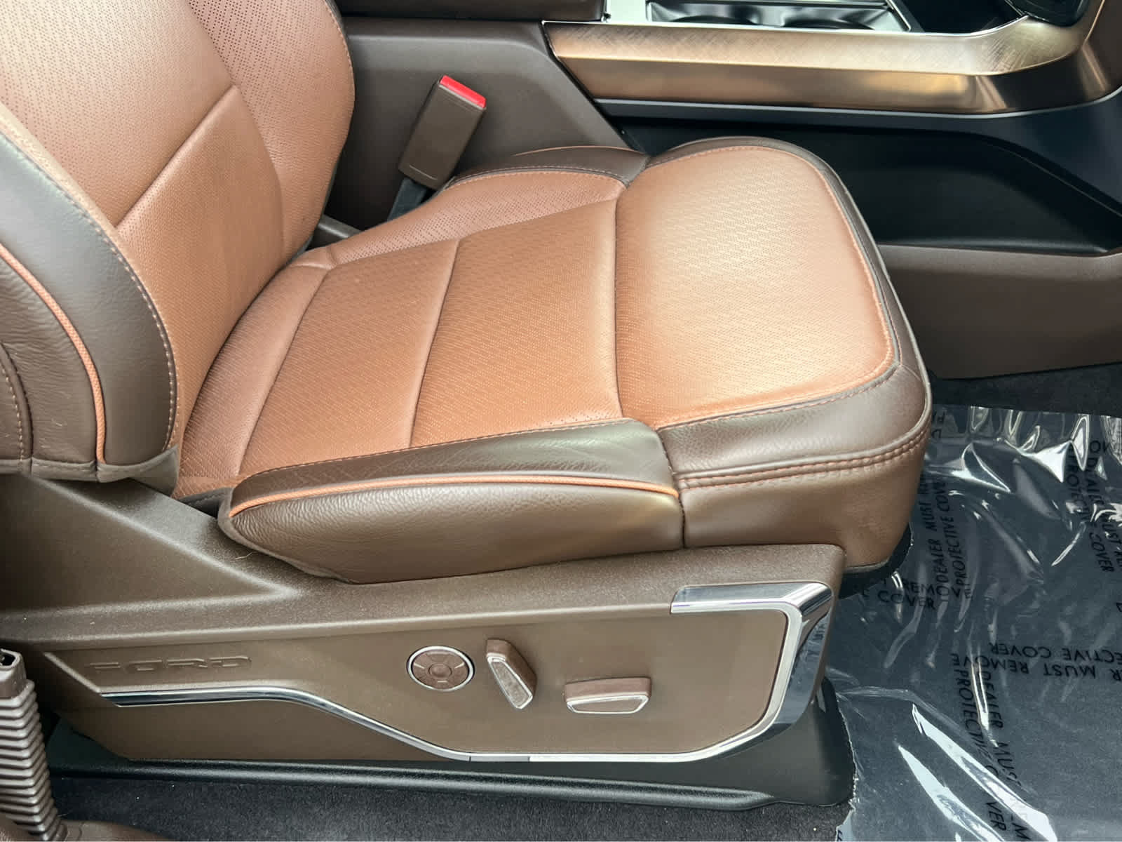 Certified 2024 Ford F150 King Ranch w/ FX4 Off-Road Package AWD/4WD image 23
