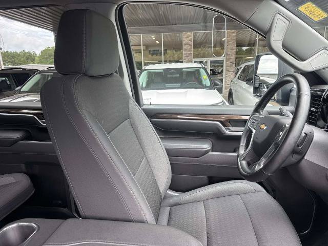 Used 2025 Chevrolet Silverado 3500 LT AWD/4WD image 10