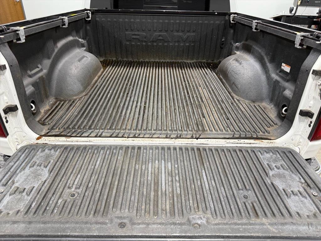 Used 2020 RAM 1500 Laramie image 17