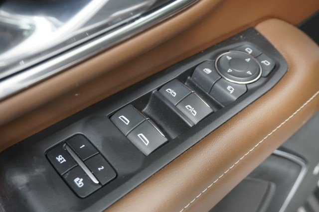 Used 2023 Chevrolet Tahoe High Country RWD image 20