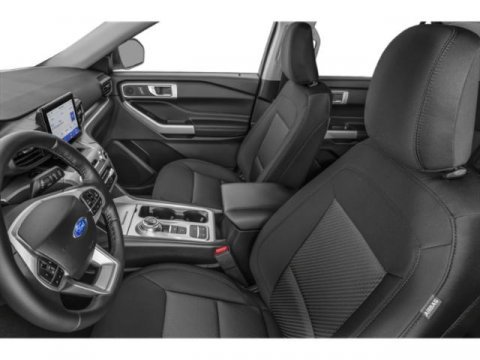 Certified 2023 Ford Explorer XLT w/ Equipment Group 202A AWD/4WD image 9