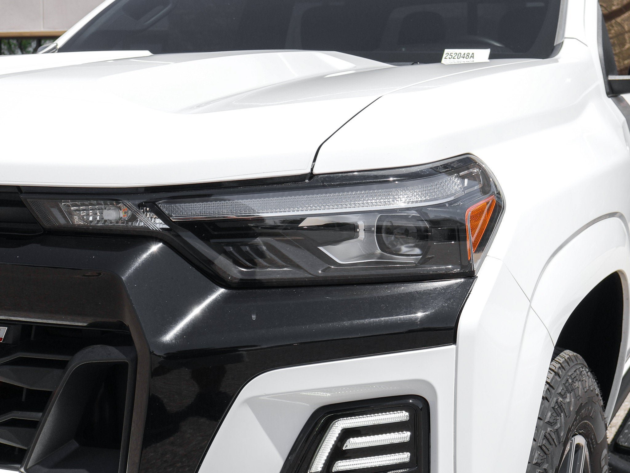 Used 2023 Chevrolet Colorado Z71 w/ Z71 Convenience Package 2 AWD/4WD image 14