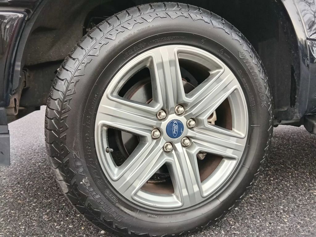 Certified 2019 Ford F150 Lariat image 22