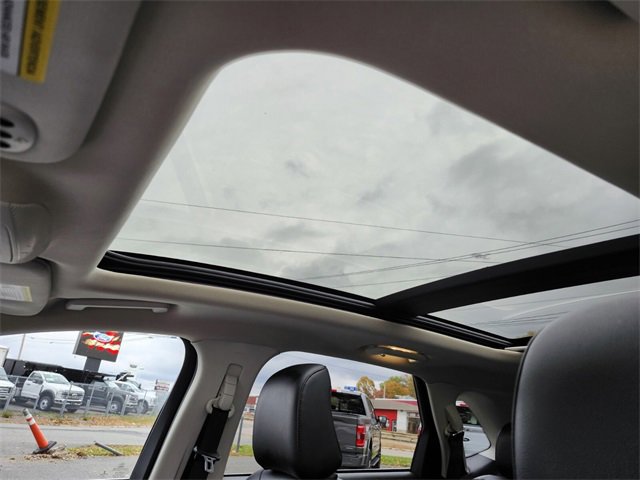 Certified 2022 Ford Edge SEL w/ Convenience Package image 19