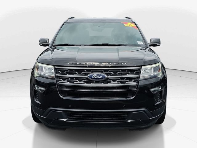 Certified 2019 Ford Explorer XLT w/ Equipment Group 202A FWD image 8