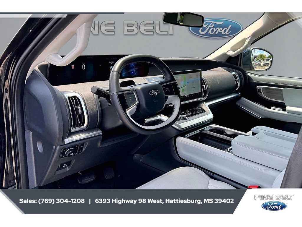 Certified 2025 Ford Expedition Platinum AWD/4WD image 12