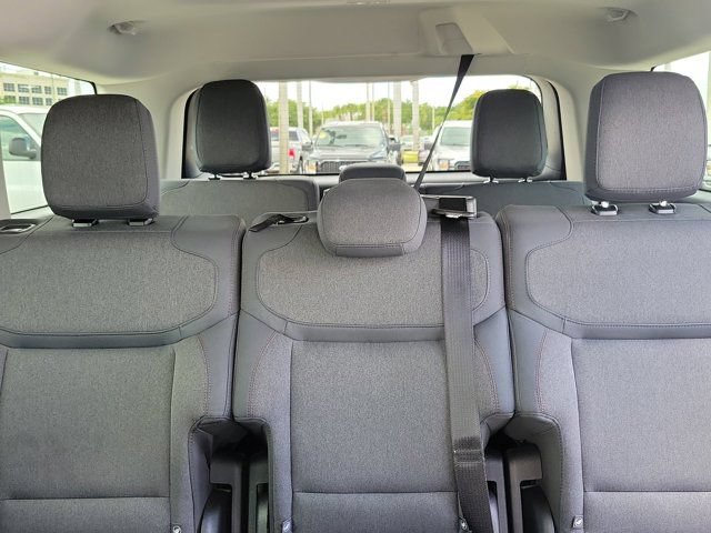Certified 2025 Ford Expedition Active RWD image 21