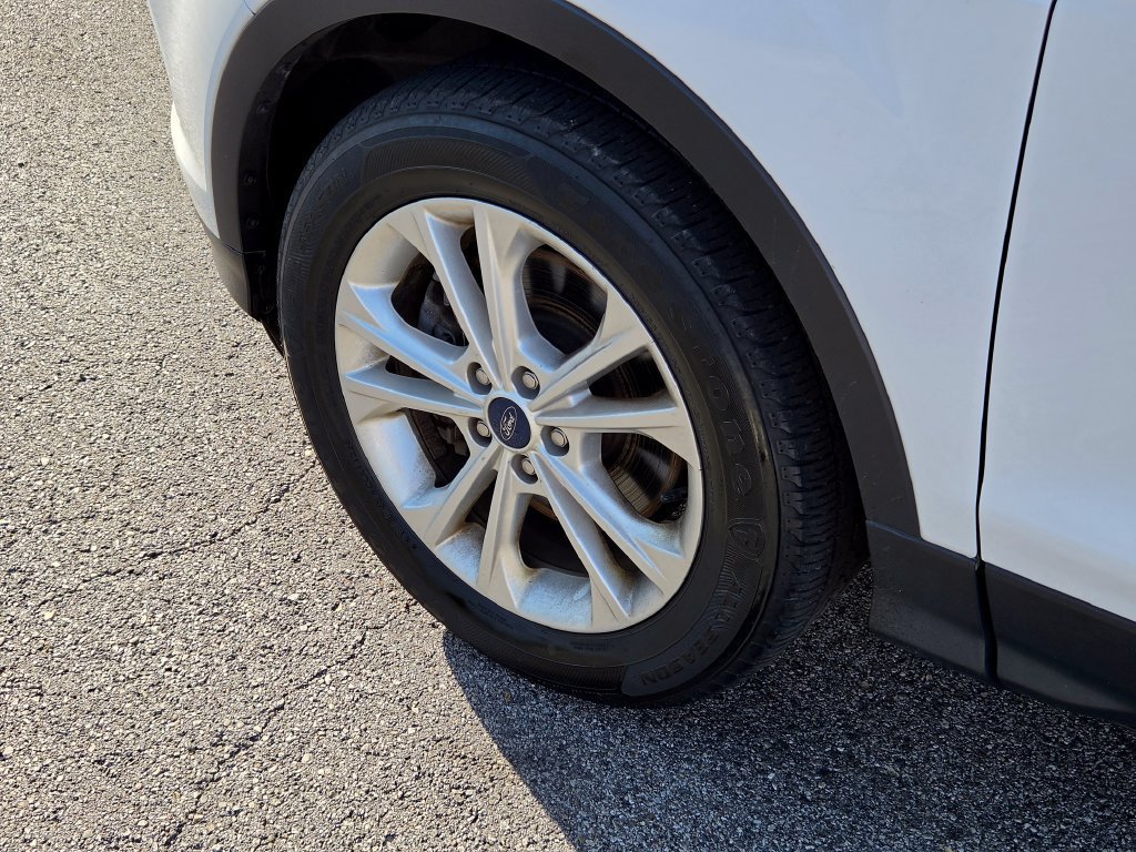 Certified 2019 Ford Escape SE AWD/4WD image 34