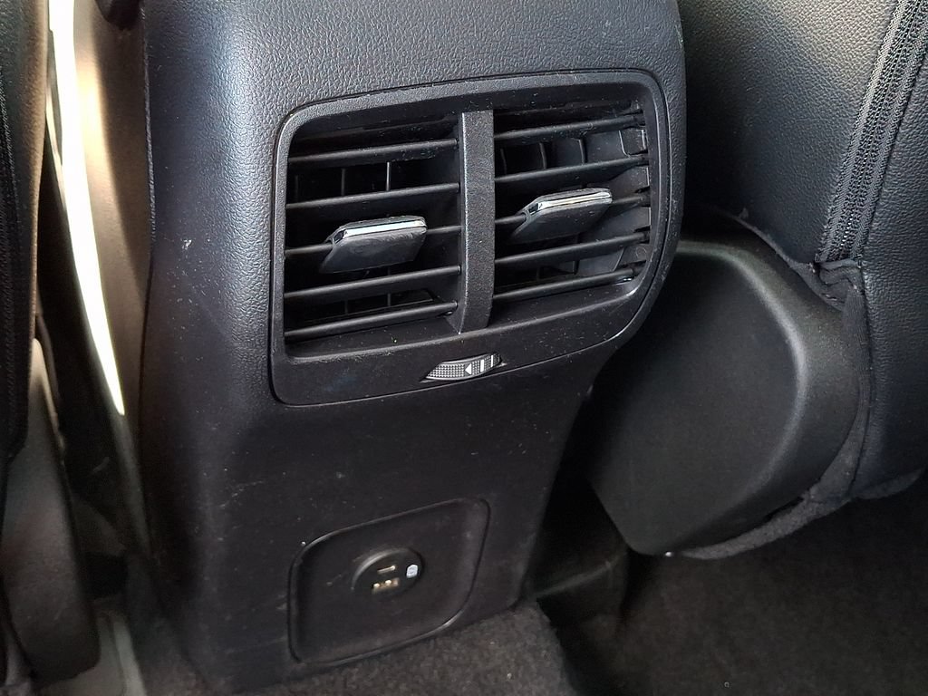 Certified 2022 Ford Escape SEL AWD/4WD image 11