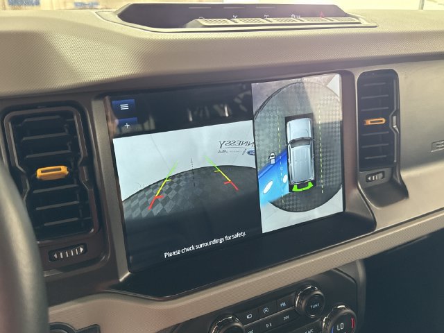 Certified 2021 Ford Bronco Badlands AWD/4WD image 3